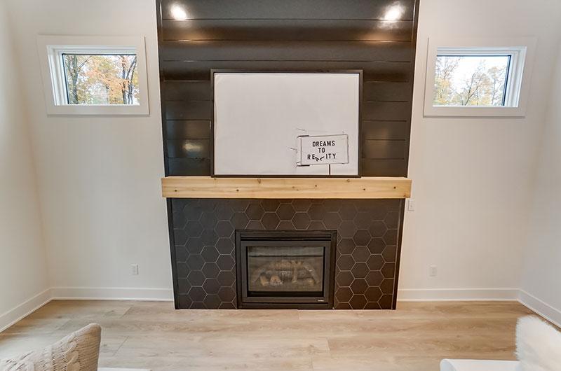 "Balmoral 40" - Image# 8