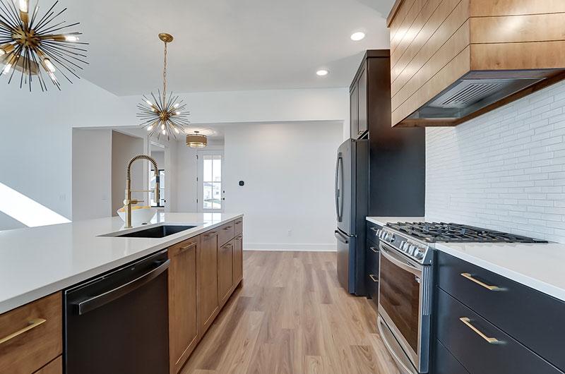 Eagle Rock 76 - Image# 12