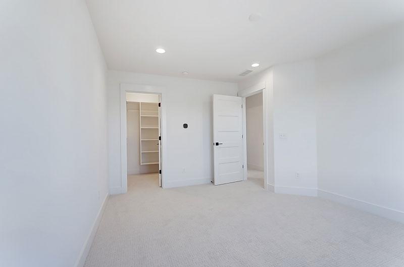 Eagle Rock 76 - Image# 40