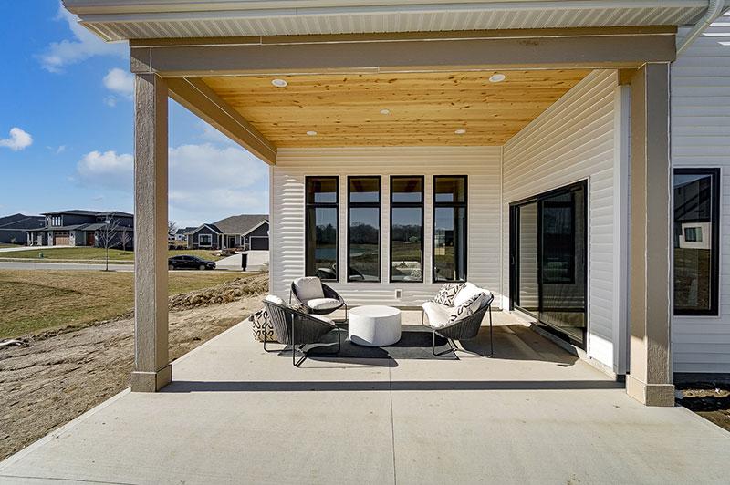 Eagle Rock 76 - Image# 42